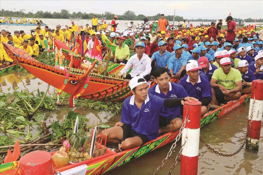 Văn hóa truyền thống dân tộc Khmer tiếp nối qua từng thế hệ