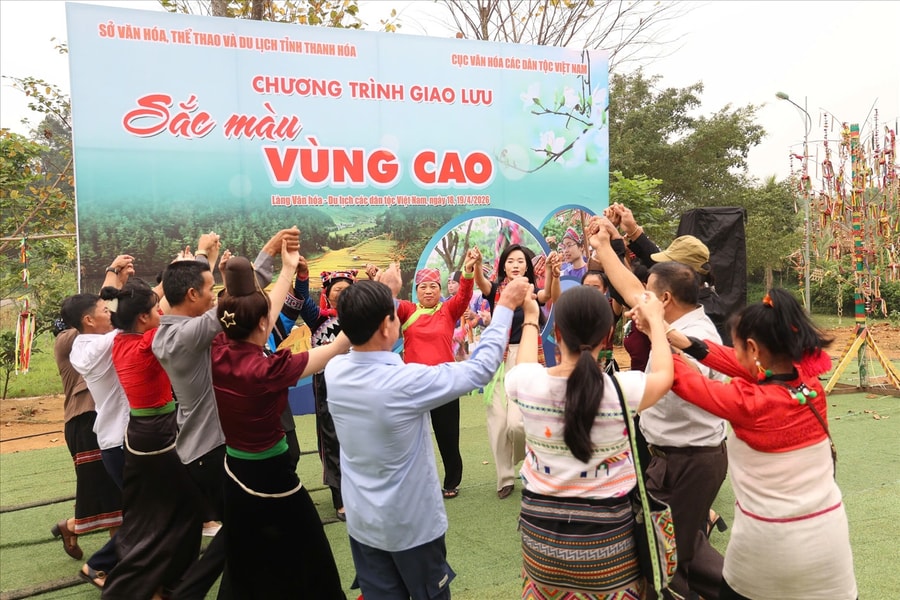 Hội tụ sắc màu văn hóa, gắn kết cộng đồng 54 dân tộc Việt Nam