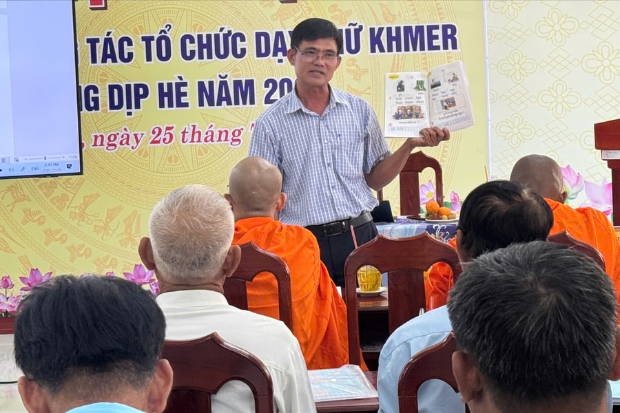 Ngôn ngữ dân tộc - “mạch nguồn” kết nối chính sách với đời sống