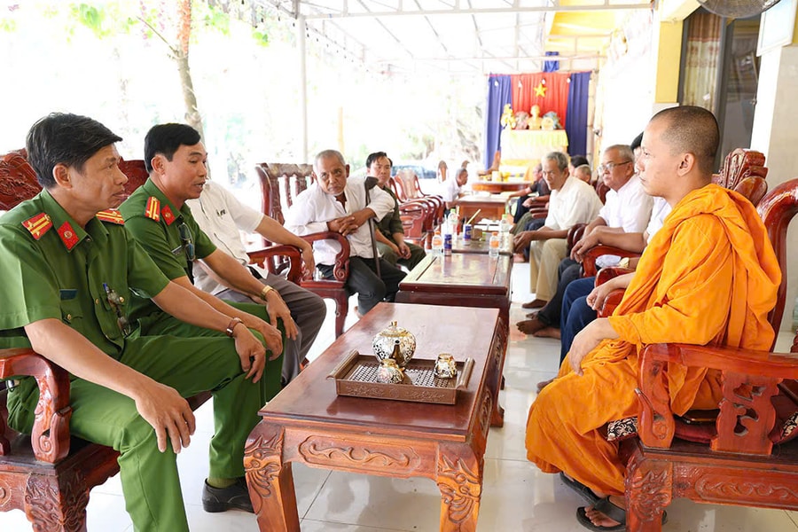 Mô hình “Ấp không ma túy” giữ bình yên phum, sóc ở An Cư