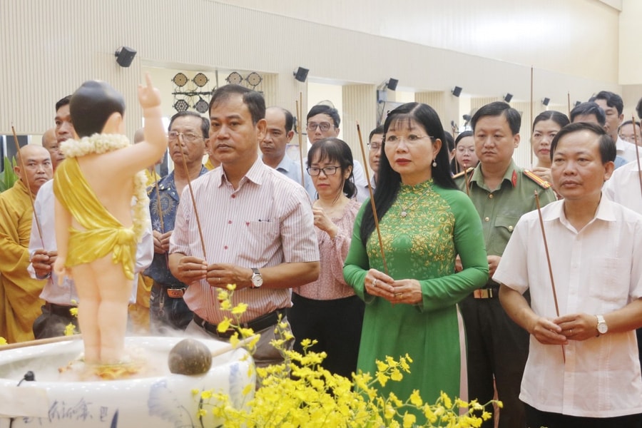 Phật giáo An Giang phát huy truyền thống “hộ quốc - an dân”, sống “tốt đời, đẹp đạo”