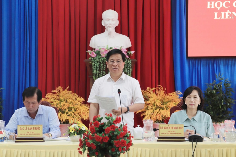 An Giang: Siết chặt tiến độ, chất lượng xây dựng trường học biên giới
