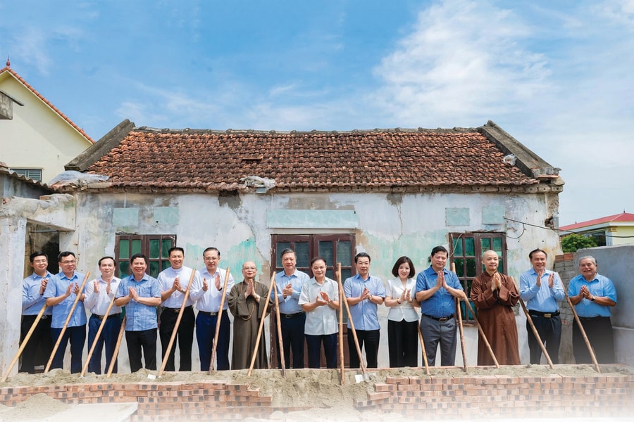 Những ngôi nhà “ấm tình lương - giáo” ở Phát Diệm