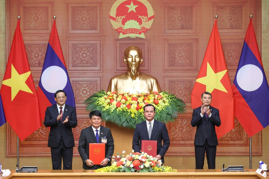 Trao đổi Thỏa thuận giữa Bộ Dân tộc và Tôn giáo Việt Nam và Văn phòng Thủ tướng Chính phủ Lào