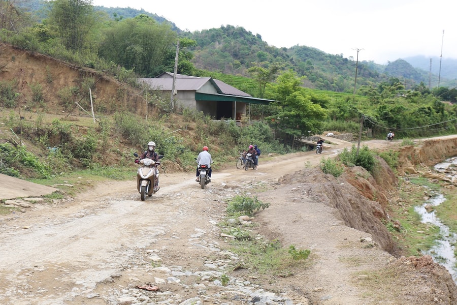 43 km đến trung tâm xã: Phía sau câu chuyện sắp xếp thôn, bản ở biên giới Nghệ An