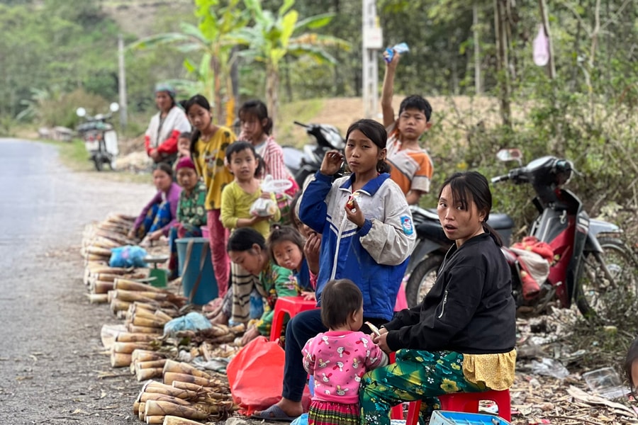 Bảo vệ trẻ em trong kỷ nguyên số - Góc nhìn từ tôn giáo Baha'i