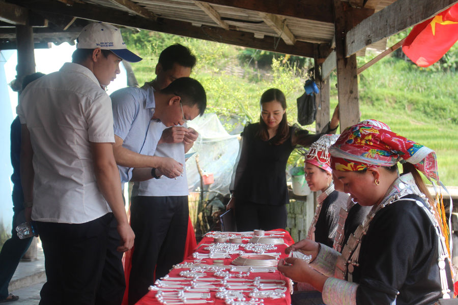 Nâng cao năng lực cho cán bộ văn hóa cơ sở