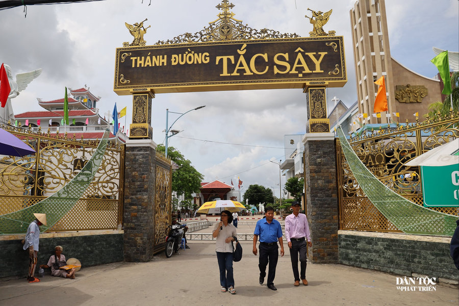 Không phát hành giấy ưu tiên dự lễ Tuyên phong Chân phước linh mục Trương Bửu Diệp