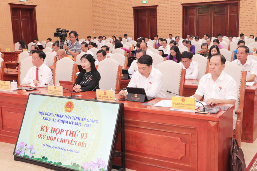 An Giang thông qua chính sách đặc thù hỗ trợ người dạy tiếng DTTS