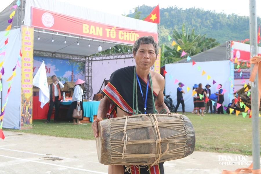 Những "thủ lĩnh" không chức tước mà tiếng nói tựa ngàn cân