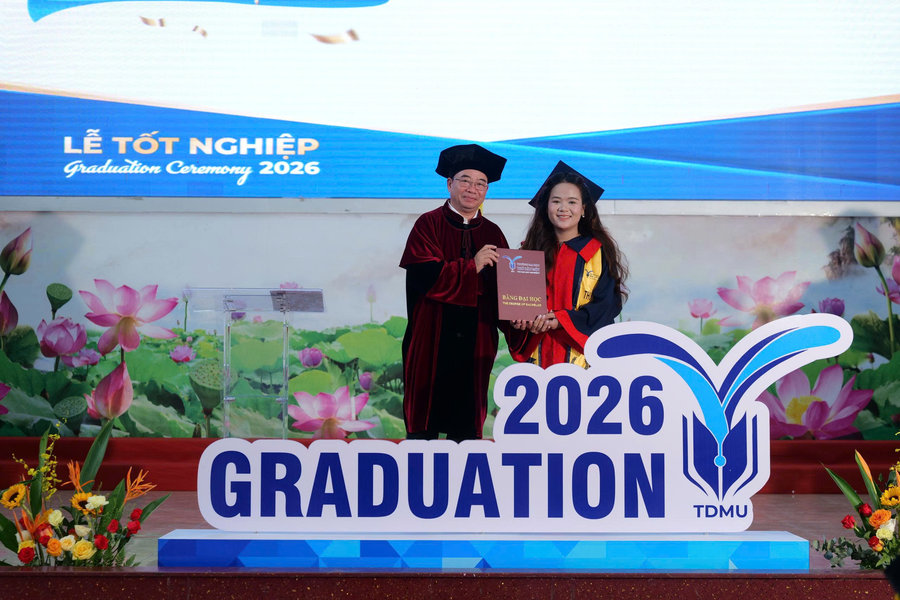 Từ công nhân, cô gái Khmer trở thành tân thủ khoa đầu ra đại học