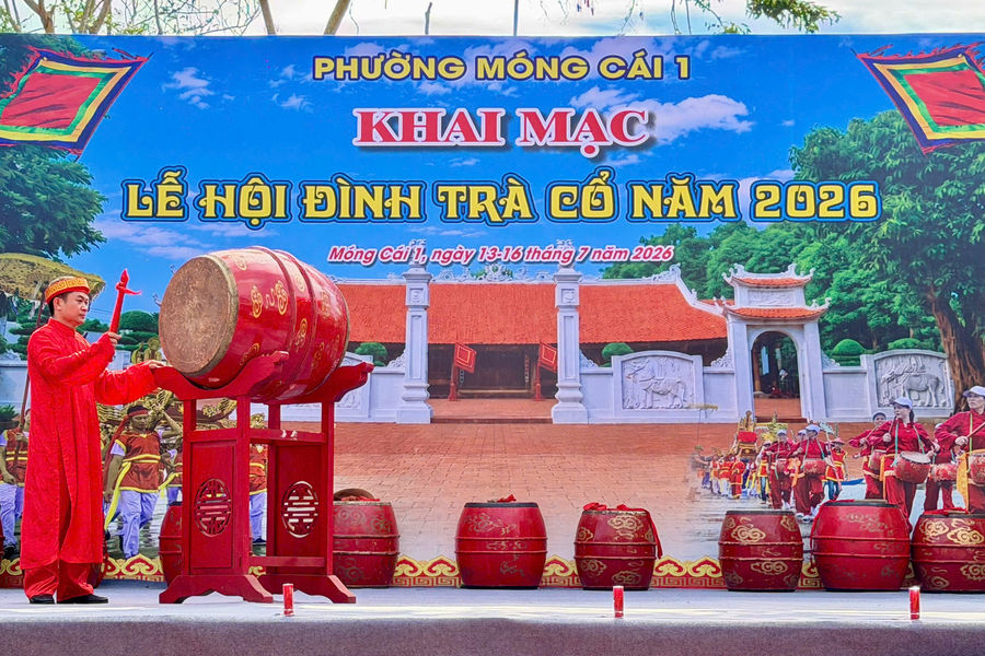 Khai hội đình Trà Cổ, di sản hơn 565 năm nơi địa đầu Tổ quốc