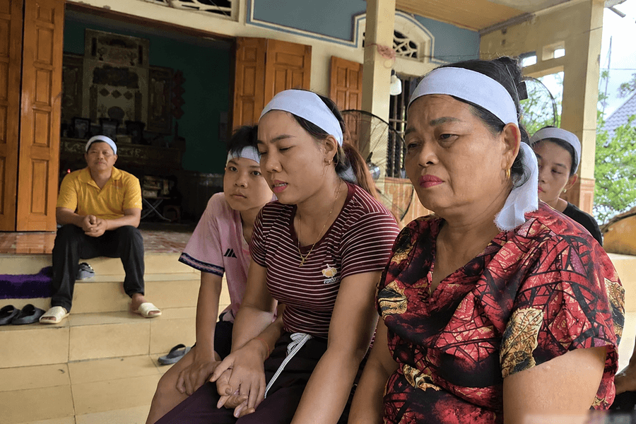 Sau vụ tai nạn ở trang trại Dabaco: Nỗi đau dưới những mái nhà đồng bào Mường