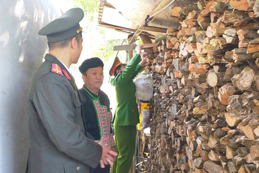Người có uy tín - "lá chắn sống" ngăn chặn hiểm họa mua bán người