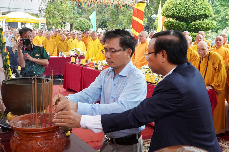 Quảng Ngãi tổ chức đại lễ cầu siêu tưởng niệm, tri ân Anh hùng liệt sĩ