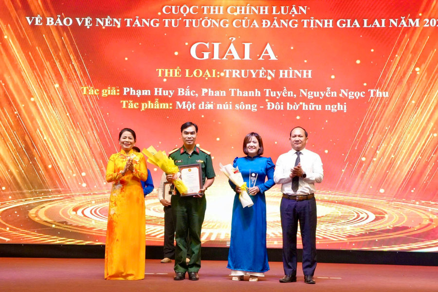 Báo VietNamNet đạt giải A Cuộc thi chính luận bảo vệ nền tảng tư tưởng của Đảng tỉnh Gia Lai