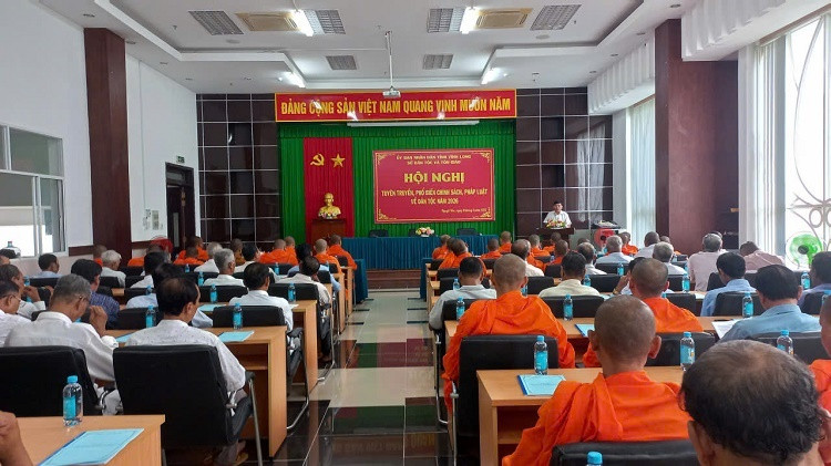 Vĩnh Long: 1.716 chư tăng và Ban Quản trị 156 chùa Khmer được tuyên truyền về công tác dân tộc